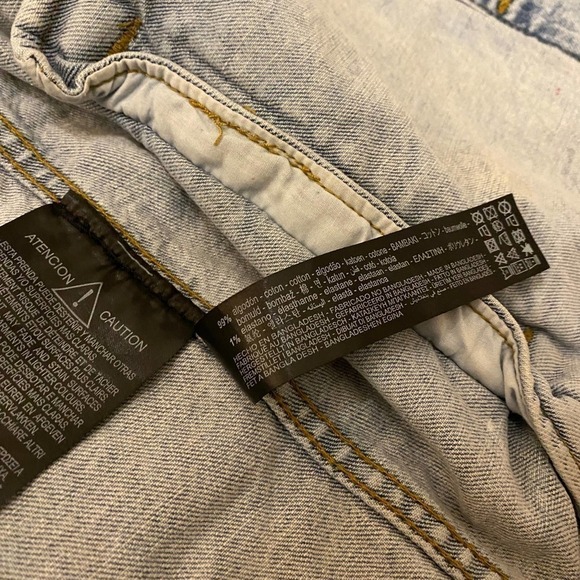 Zara Denim trucker Jacket Long Sleeve Pockets Cotton Blend Light Blue Size Small - Picture 7 of 12